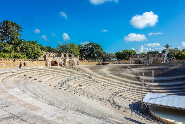 Professional Simultaneous Conference Interpretation Services in La Romana, the Dominican Republic