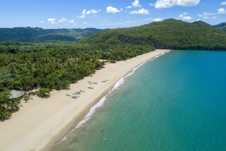 Professional Simultaneous Conference Interpretation Services in Samana, the Dominican Republic